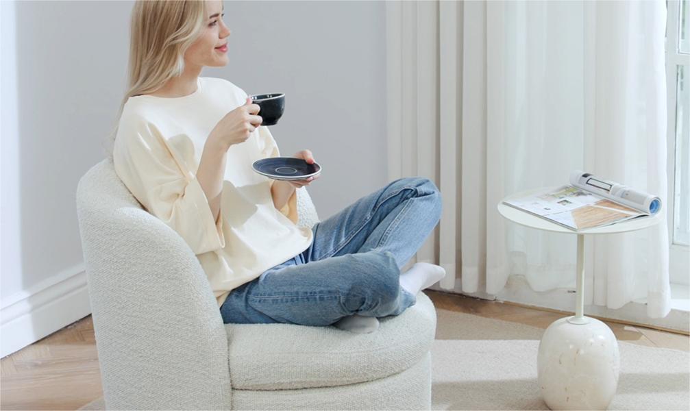 A Spin in Your Chair: Are Modern Swivel Chairs Actually a Good Idea? - CHITA LIVING