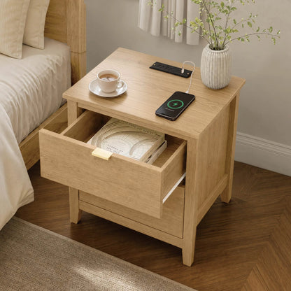 Alyce Modern Farmhouse Solid Wood Queen Platform Bed