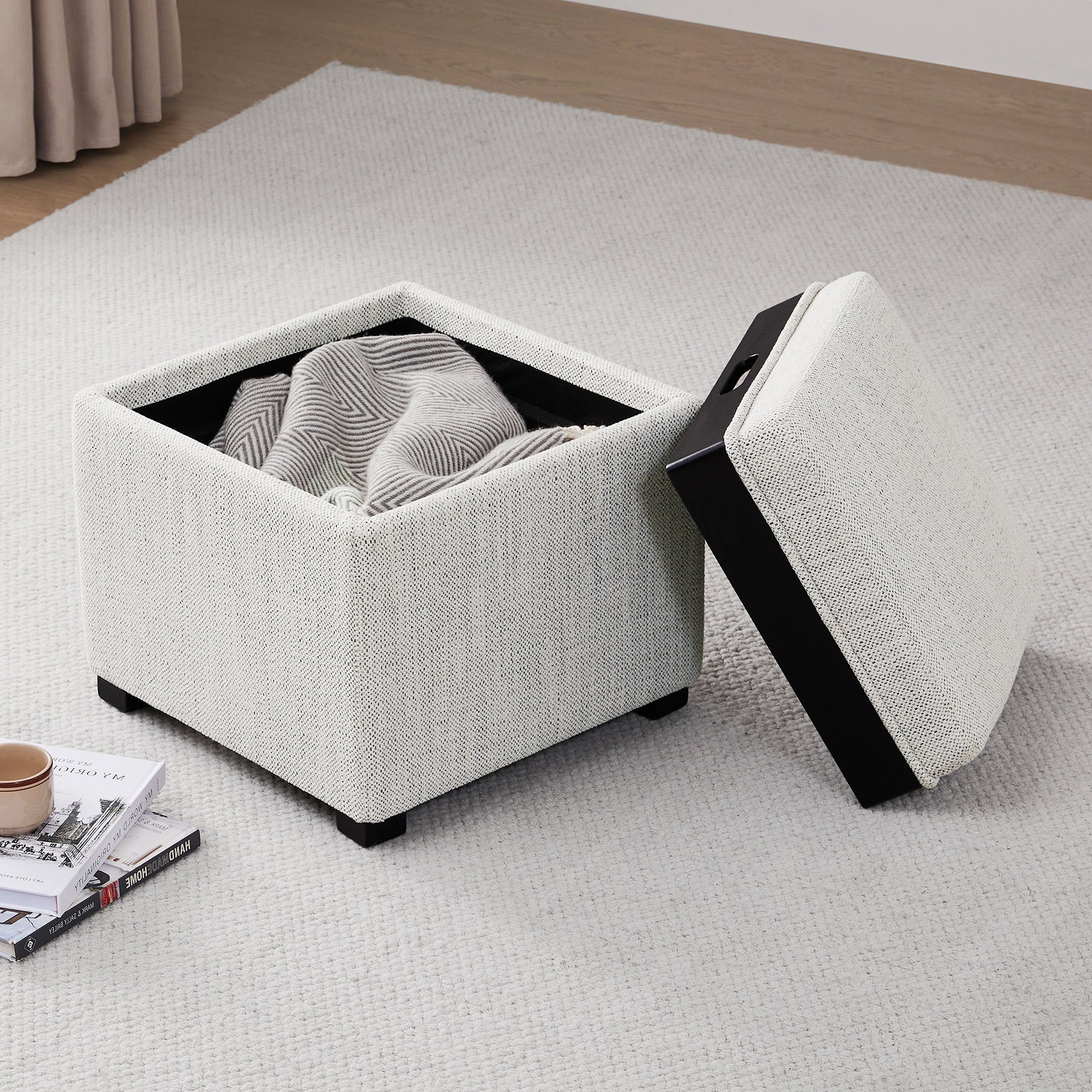 Alina storage store ottoman