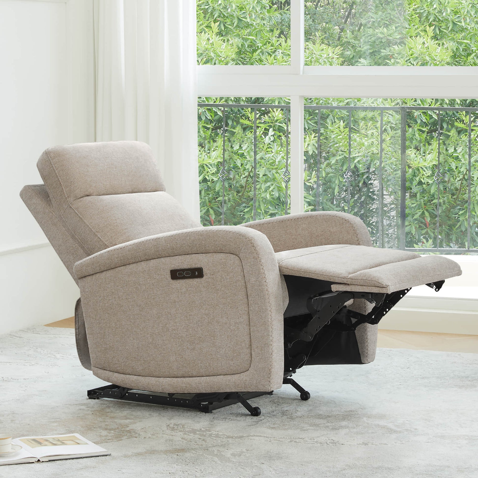 CHITA modern recliner