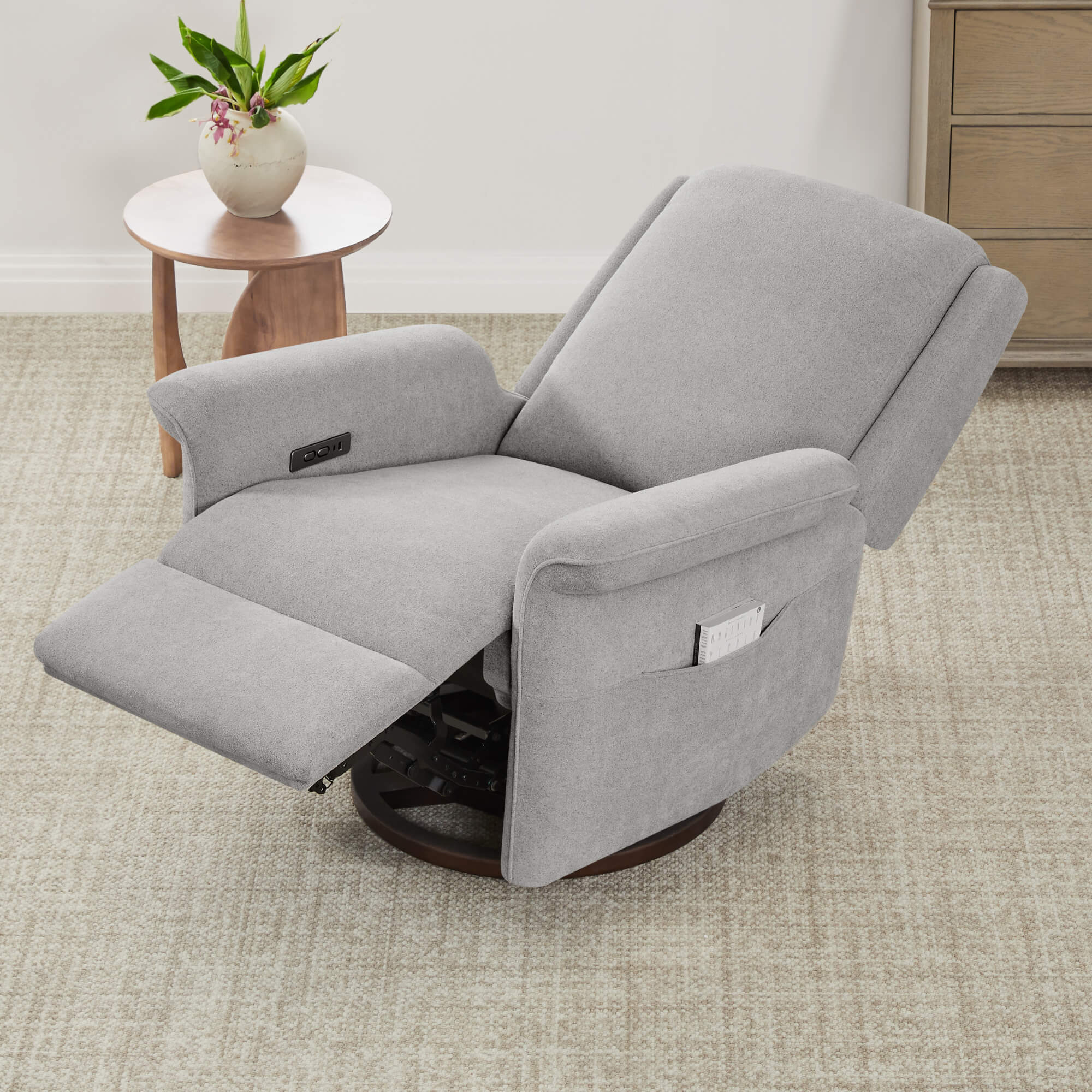 CHITA recliner sleeper chair